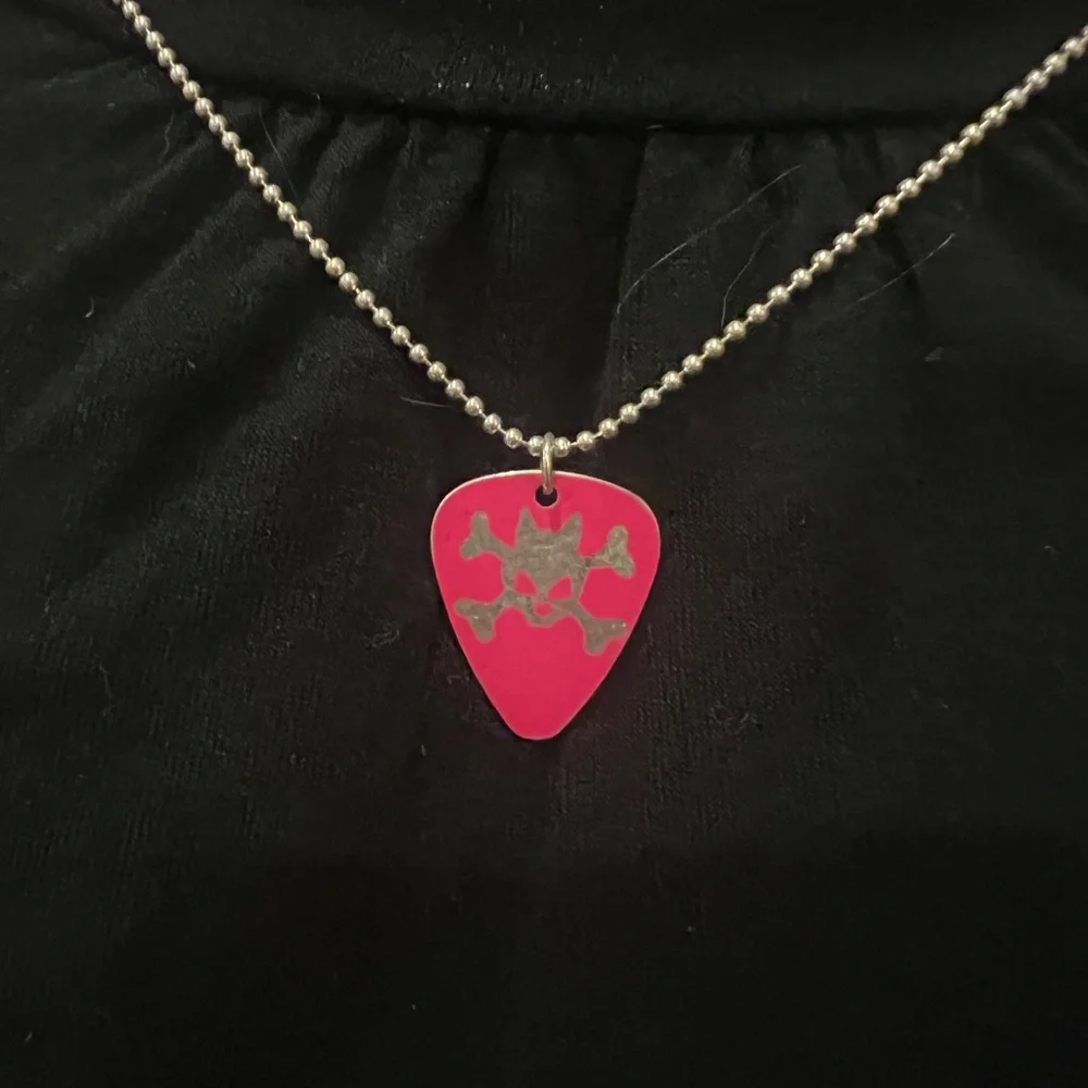 Handcrafted Necklace - Picture 3 of 3